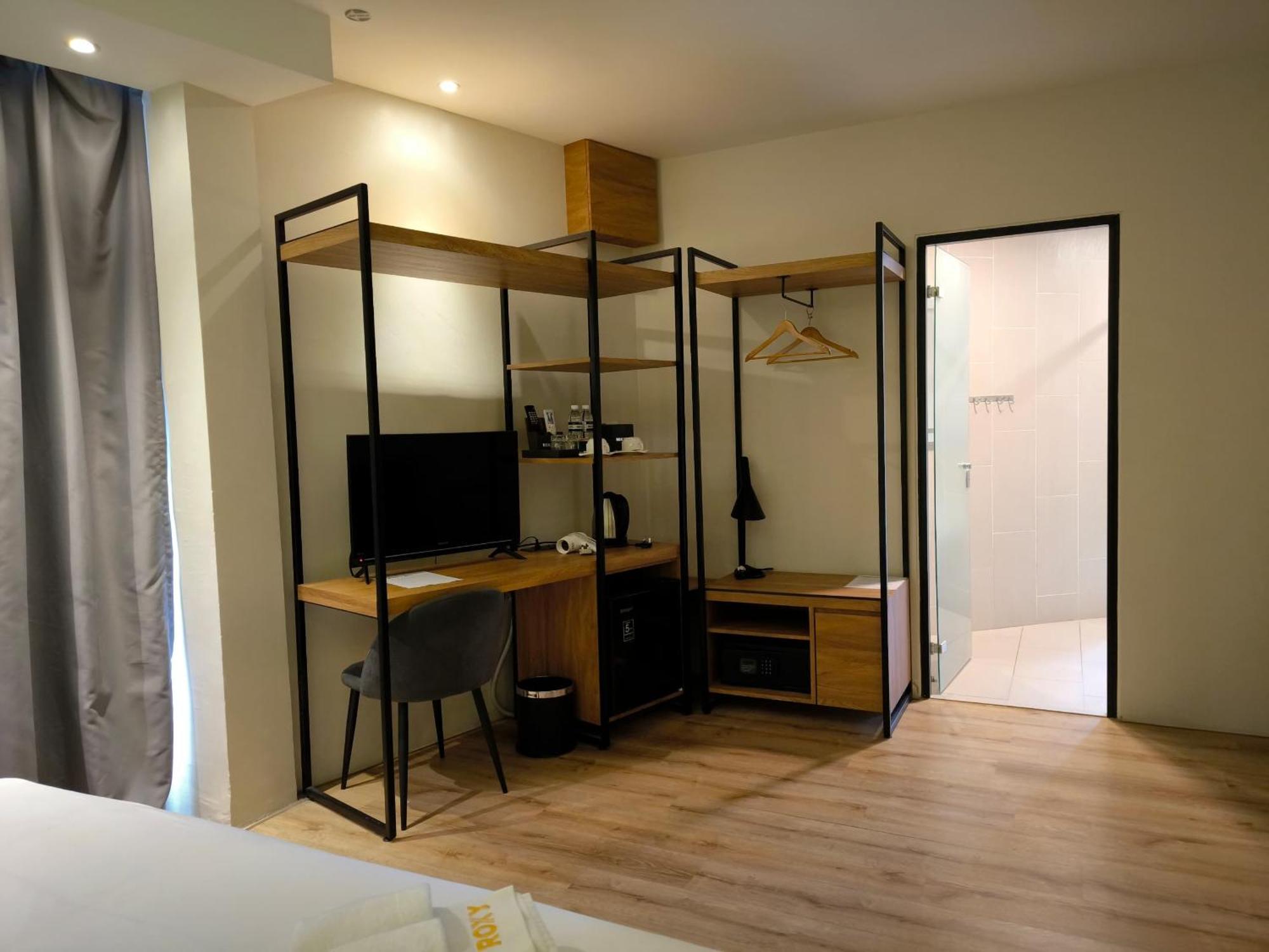 Roxy Hotel Padungan Kuching Extérieur photo