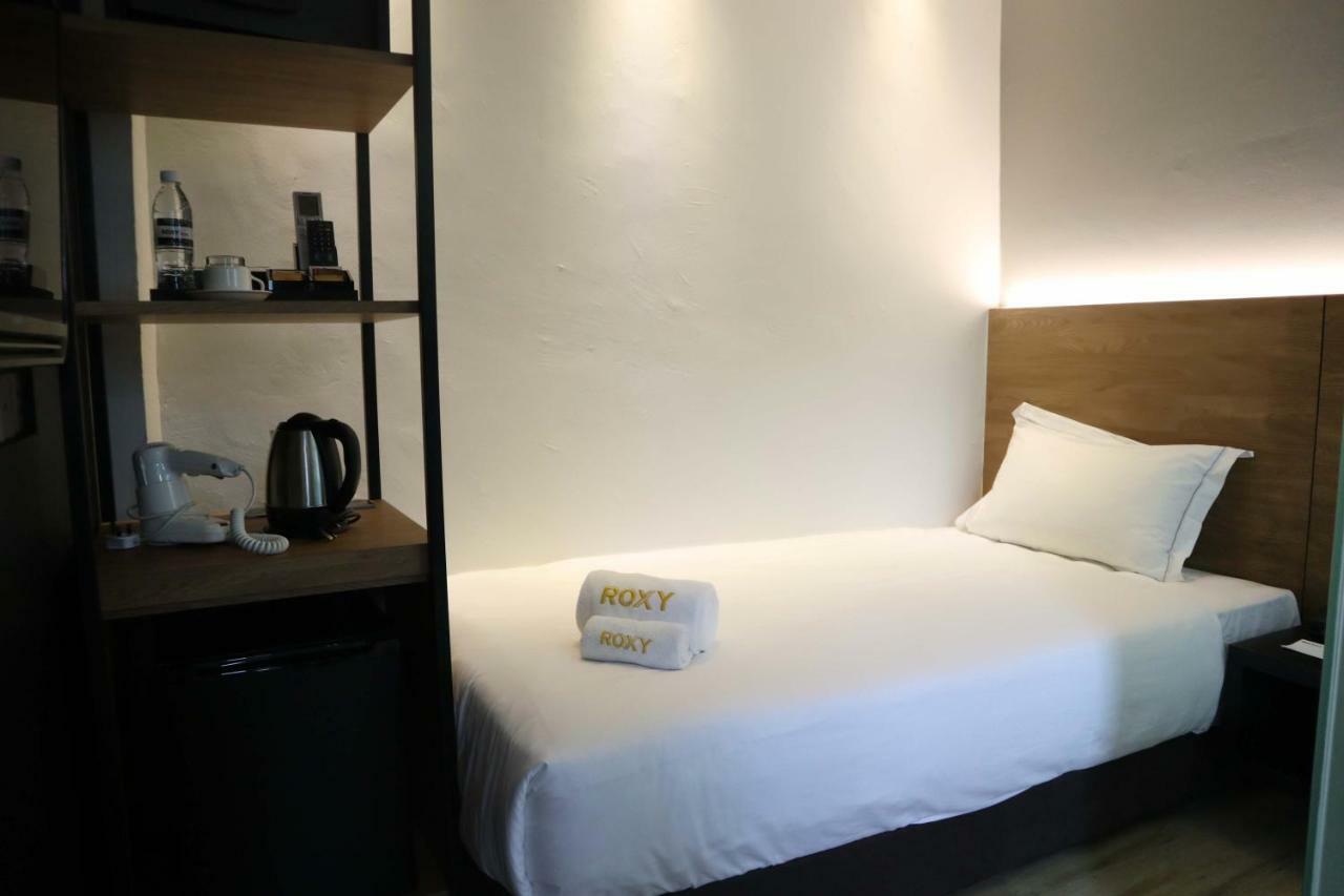 Roxy Hotel Padungan Kuching Extérieur photo