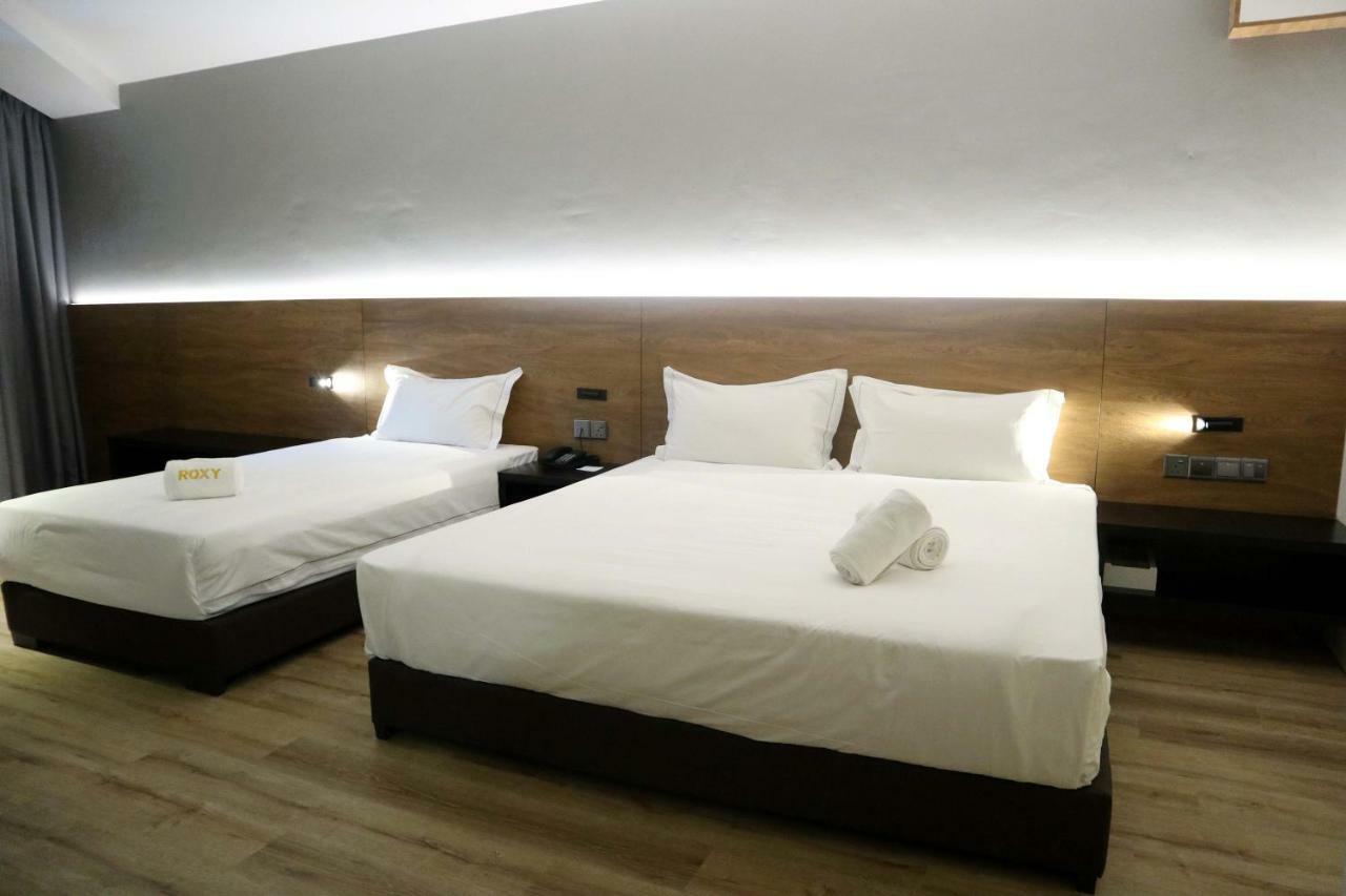 Roxy Hotel Padungan Kuching Extérieur photo