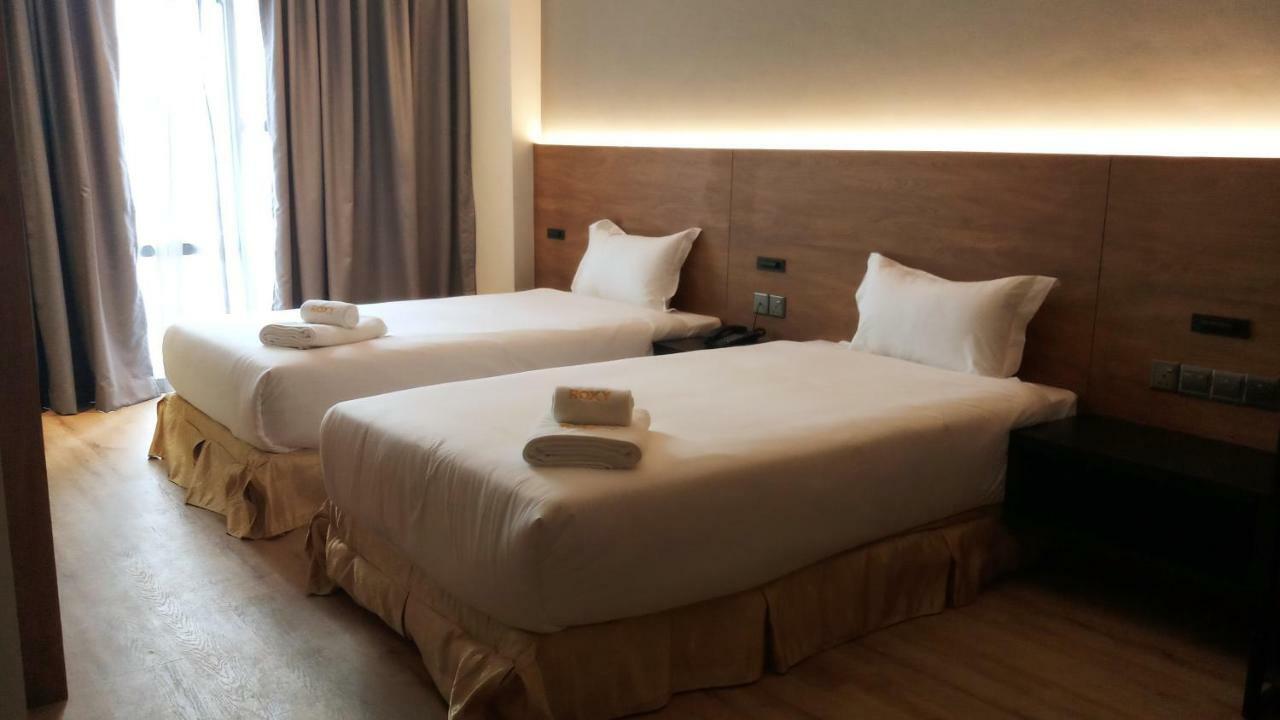Roxy Hotel Padungan Kuching Extérieur photo